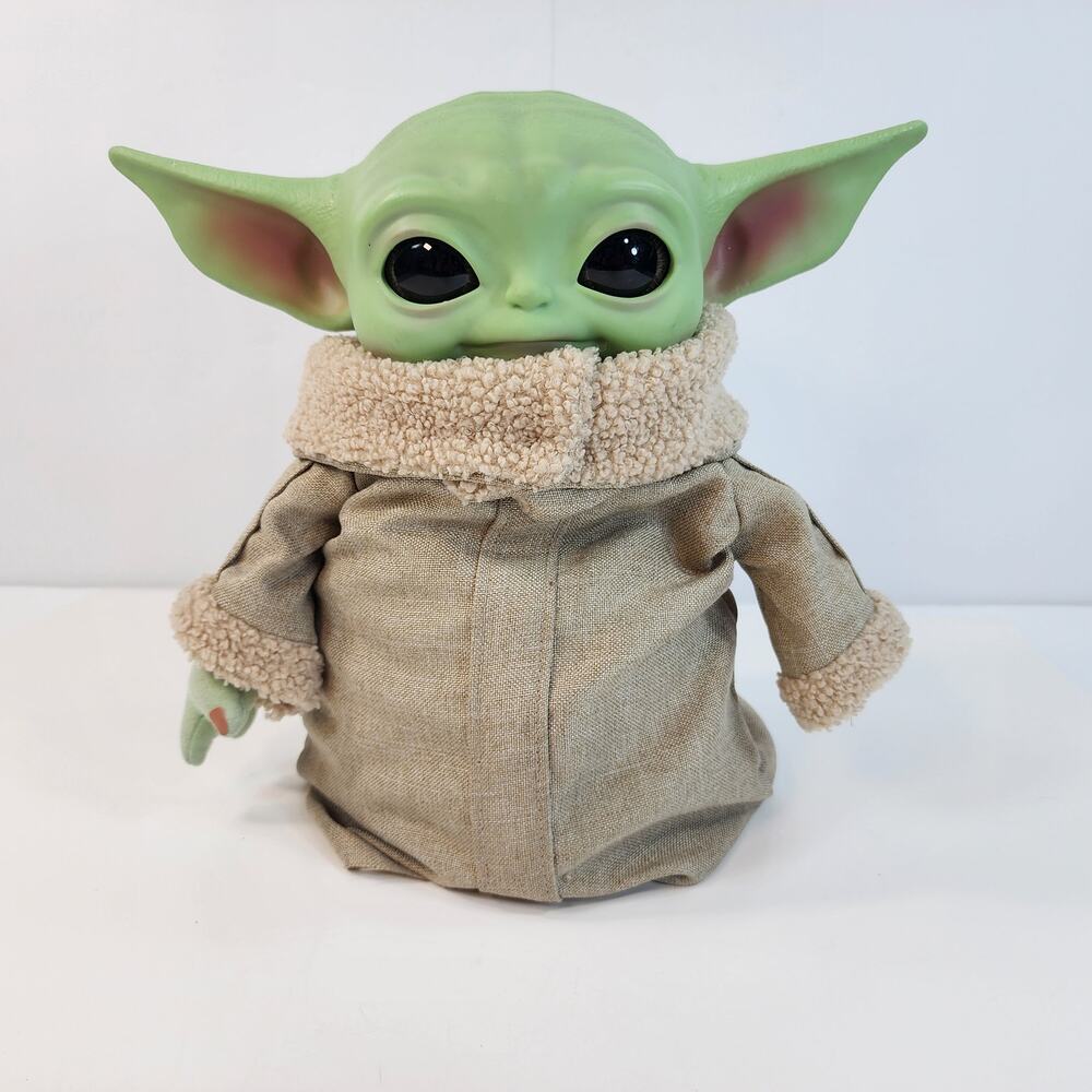 Star Wars The Child Grogu Baby Yoda Plush Toy Mandalorian Mattel